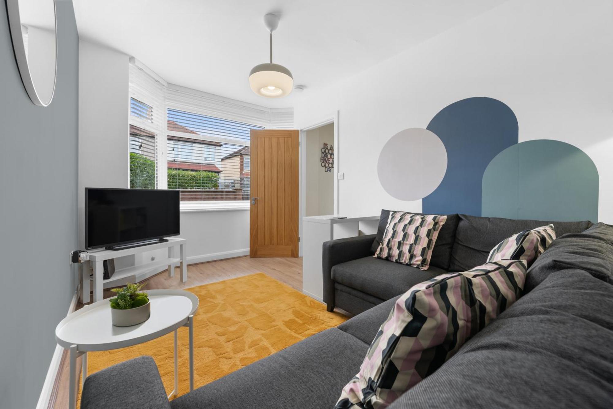 Warwick Uni-modern 3 Bed House Free Parking, Wifi, Garden Casa de Férias Coventry