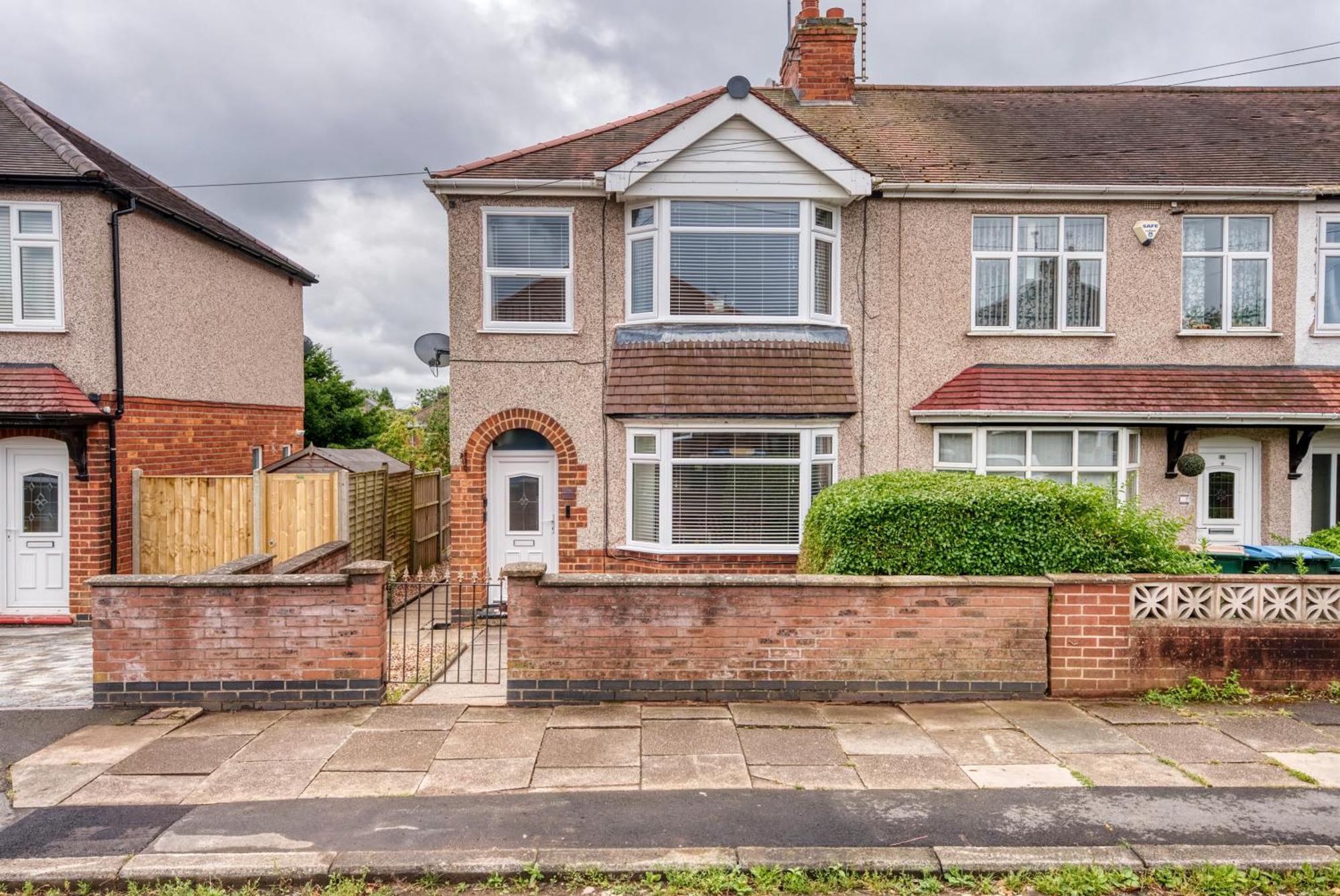 Warwick Uni-modern 3 Bed House Free Parking, Wifi, Garden Casa de Férias *